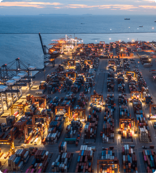 We offer strategic solutions for
all logistical challenges.